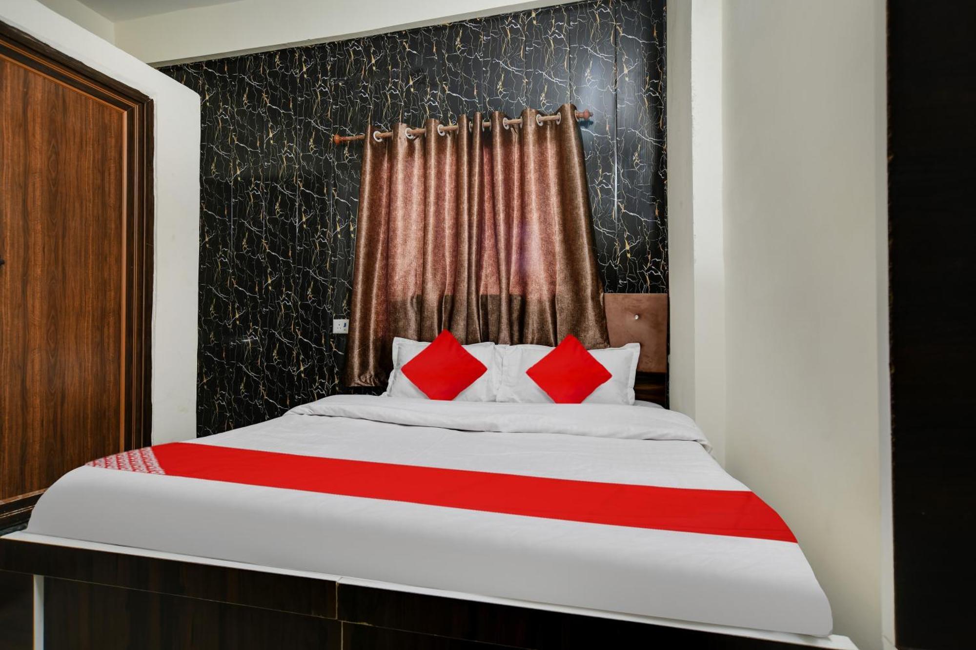 Hotel O Nitya Indore Esterno foto
